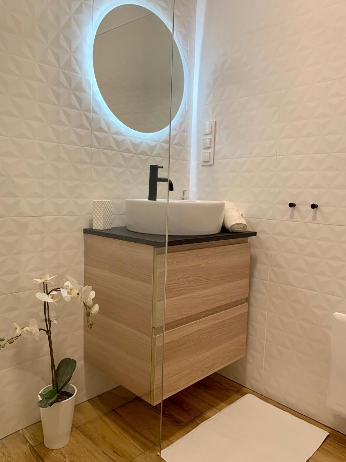 Madagascar Apartman Keszthely Luaran gambar